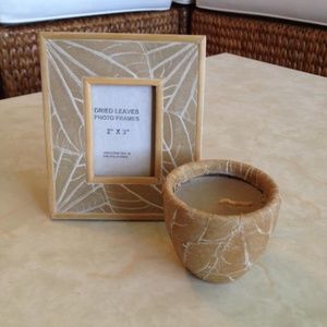 Beachy Dried leaves photo frame and candle